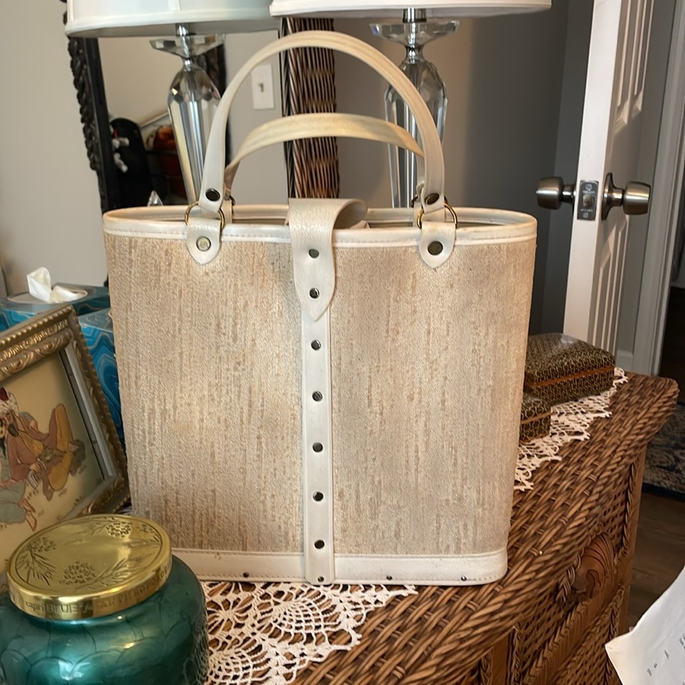 VINTAGE CRAFTED HANDBAG - Picture 3 of 6